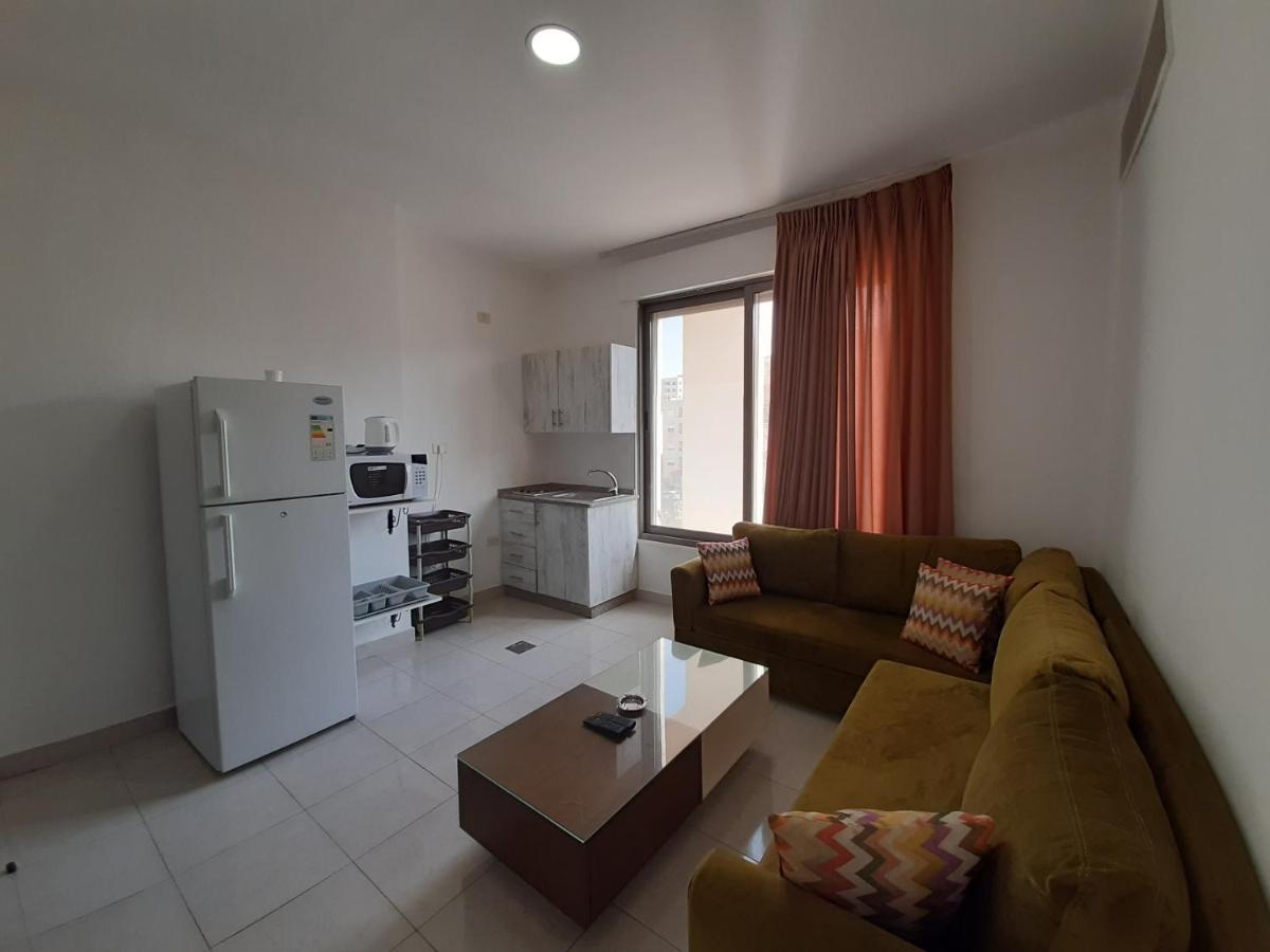 Furnished Apartments Near Mcdonald'S Al-Madina Al-Monawara St Amán Exterior foto