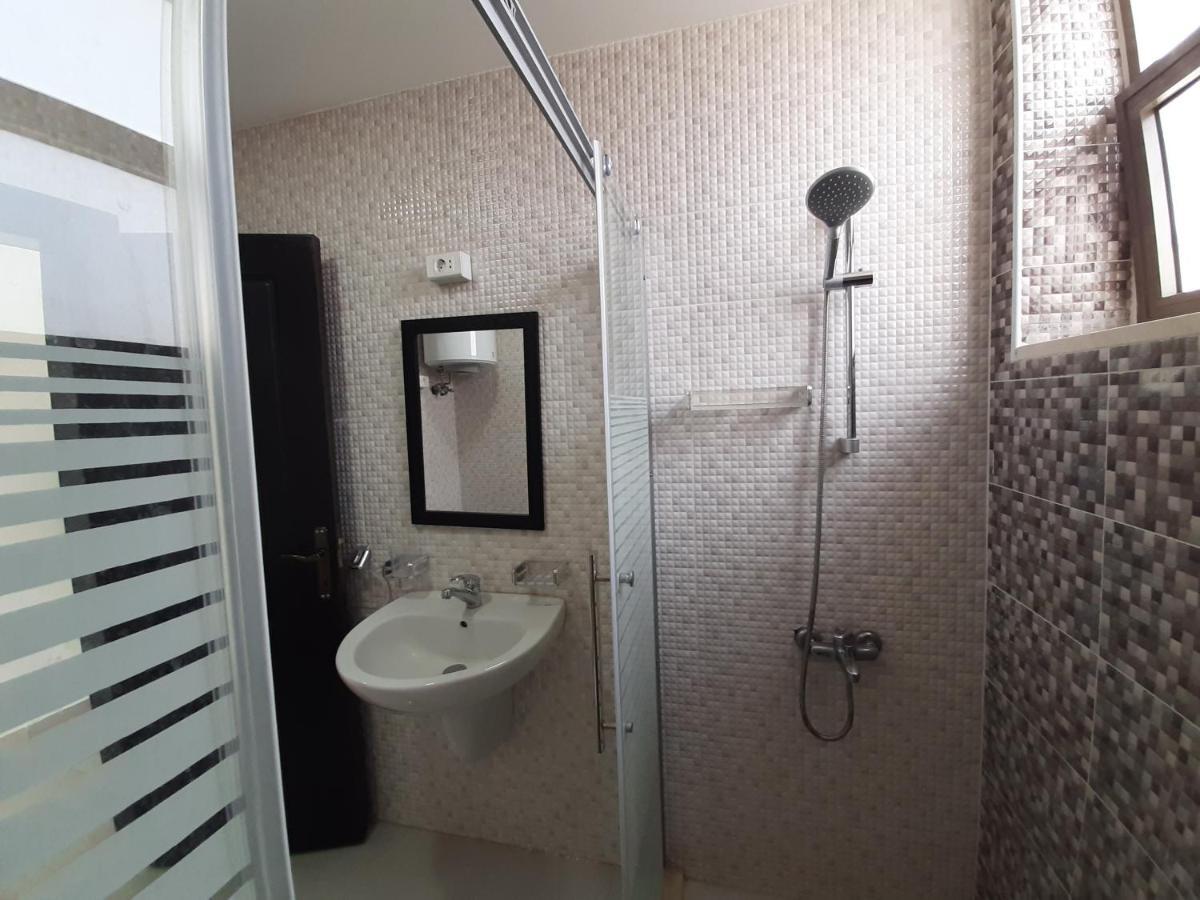 Furnished Apartments Near Mcdonald'S Al-Madina Al-Monawara St Amán Exterior foto